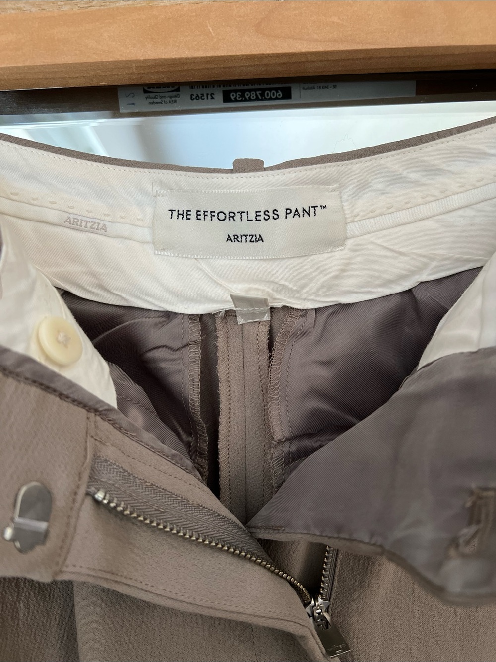 Aritzia Effortless Pant in Taupe - Picture 2 of 3